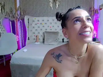 Stripchat Adult Webcam of PlayfulShow