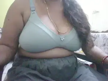 Stripchat Nude Webcam of mohini_bhabhi