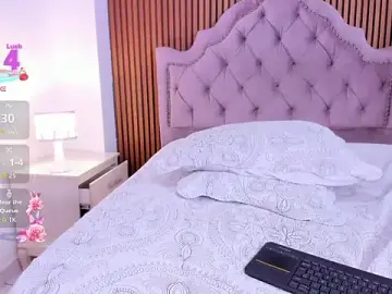 Stripchat Live Sex Cam of AlaskaFlowerss1_