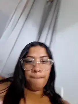 Stripchat Live Porn of AhslyDuque