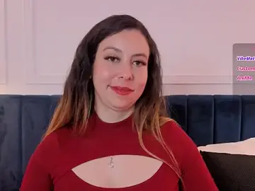 Stripchat Free Live Porn of CarlaRossi_