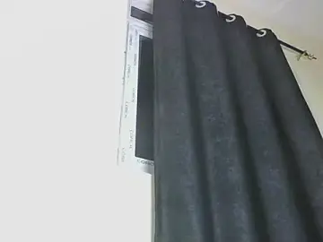 Stripchat Free Porn Cam of Sexxy_slimgirll