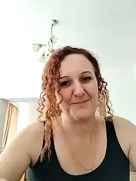 Stripchat Free Porn Cam of KarinaFlower99