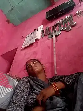 Stripchat Best Webcam of Rakhihot35