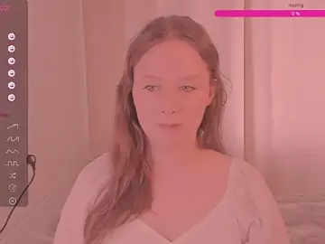 Stripchat Best live sex cam show of kira_lm