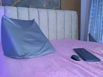 Stripchat Live Sex of mia_scot
