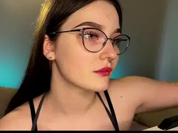 Stripchat Free Porn Cam of milliedoll