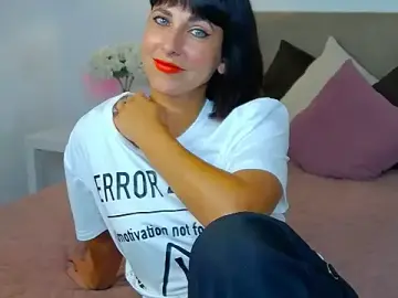 Stripchat Live Sex of HeidieRaven