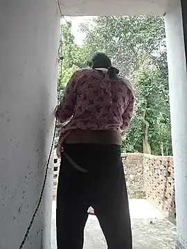 Stripchat Live Porn of Miss_Sakina