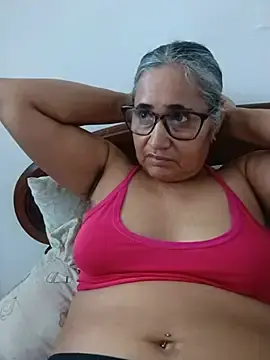 Stripchat Live Porn of _candi