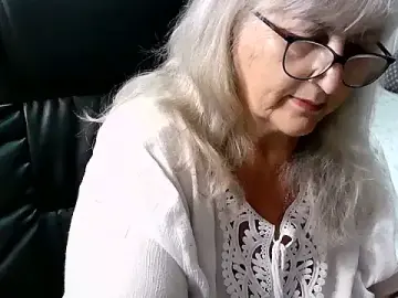 Stripchat Live Sex of LolkaAlyss