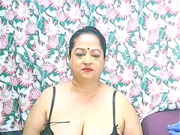 Stripchat Free Porn Cam of matureindian