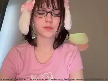 Stripchat Free Porn Cam of electric_babe