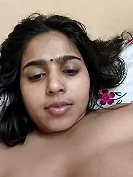 Stripchat Adult Webcams of Cute-Simmi69
