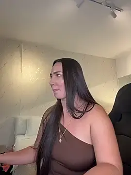 Stripchat Live Sex Cam of ava_blue