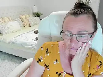 Stripchat Watch Live Sex Cams of Vika73