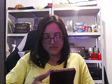 Stripchat Free Porn Cam of Luna_sweetie_