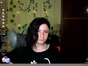 Stripchat Watch Live Sex Cams of Muse_kitty_jenia