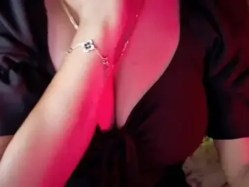 Stripchat Live Porn of SilkenSundari
