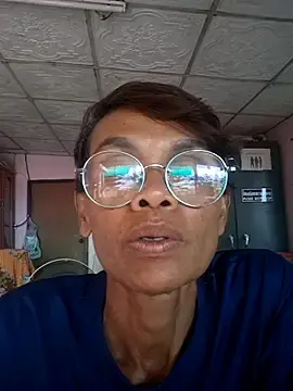 Stripchat Sex Cam of sexynoty69