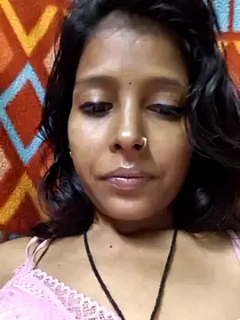 Stripchat Adult Webcam of Gud_girl_Nilu
