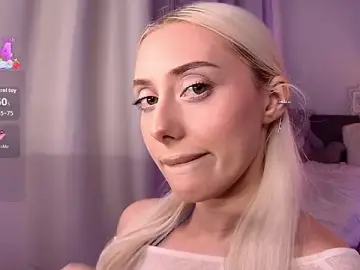 Stripchat Free Porn Cam of LoryWood