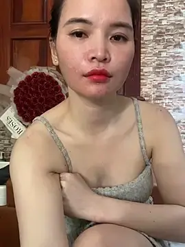 Stripchat Free Live Porn of LiLi-Kirix99