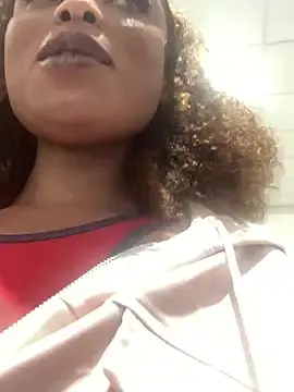 Stripchat Sex Cam of sexflameswolf