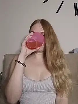 Stripchat Live Porn of KisaVixen