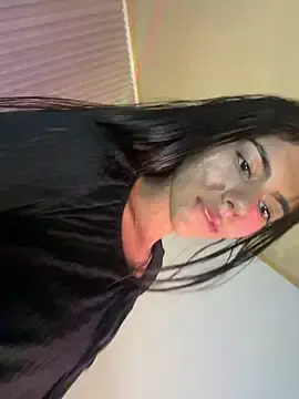 Stripchat Free Porn Cam of Lilybeeth