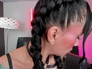 Stripchat Free Porn Cam of miss___evangeline