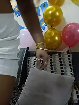 Stripchat Private Sex Chat of hornyriyanka