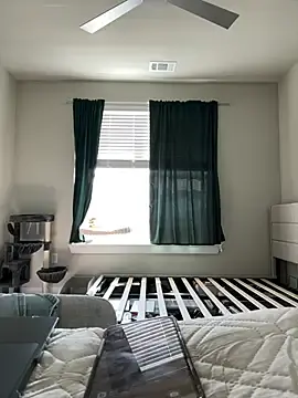 Stripchat Free Porn Cam of AshleyLoveee