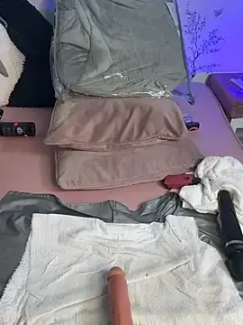 Stripchat Sex Cam of IamSteph13