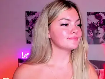 Stripchat Free Porn Cam of ZaraBloom