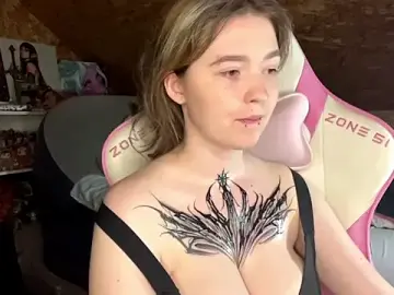 Stripchat Best live sex cam show of HeidiTian