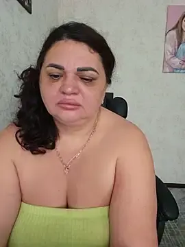 Stripchat Adult Webcams of -CUTE-EVVIL-