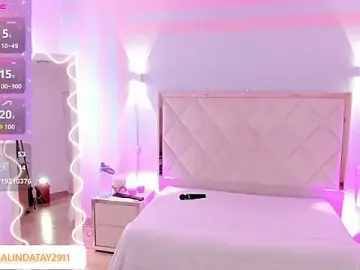 Stripchat Live Sex of Rosalind_tay