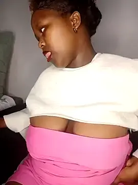 Stripchat Watch Live Sex Cams of SELYS_NANA