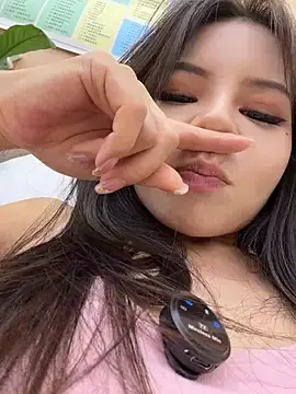 Stripchat Adult Webcam of keke_00oo