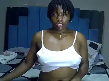 Stripchat Nude Webcam of melanin_moon