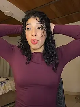 Stripchat Free Porn Cam of Miily_0