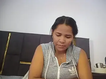 Stripchat Free Porn Cam of aleixane