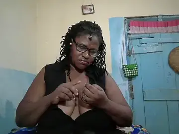 Stripchat Free Porn Cam of sexy_bigboobss