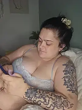 Stripchat Watch Live Sex Cams of Saucy-Serenity