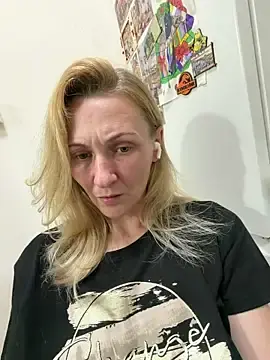 Stripchat Live Porn of Secret_Ladyx