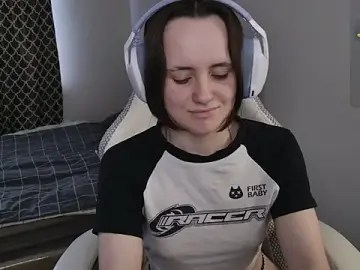 Stripchat Free Porn Cam of Luna_Loveee