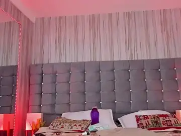 Stripchat Watch Live Sex Cams of Poacahontasfg
