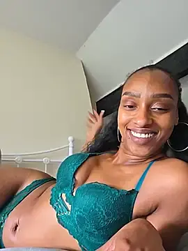 Stripchat Free Live Porn of Hazel_Dollxx