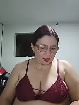 Stripchat Free Live Porn of marfil_milf